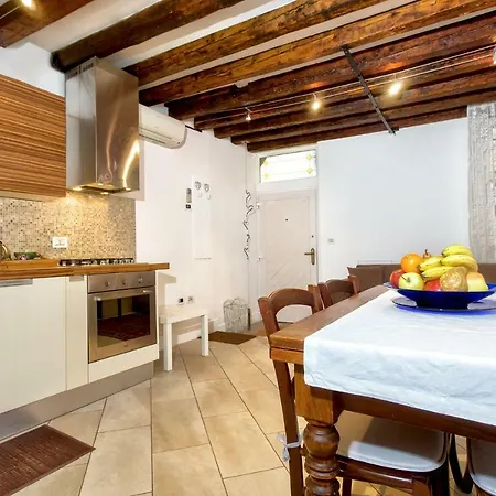 Biennale Ca Dario Apartmán *