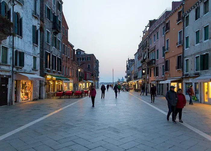 Biennale Ca Dario * Venice