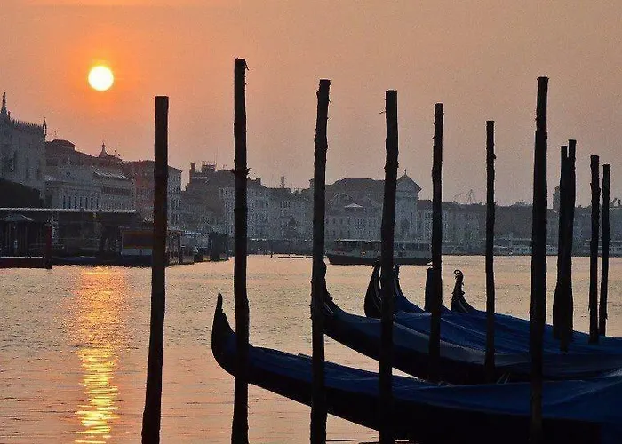 Biennale Ca Dario * Venecia