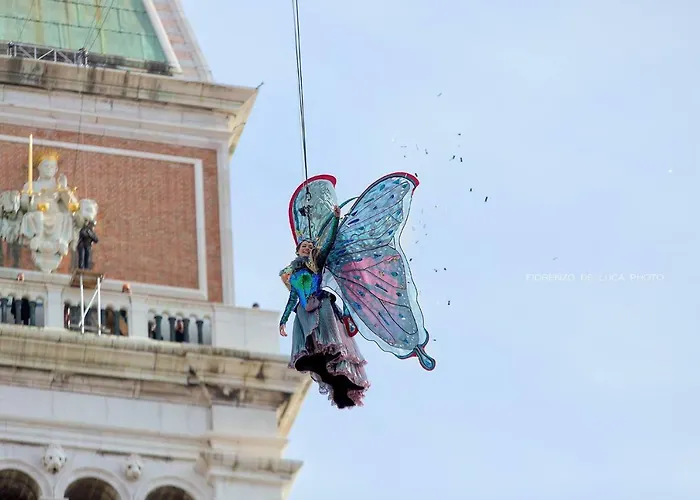 Biennale Ca Dario Venecia