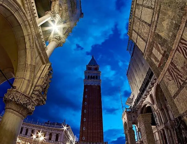 Biennale Ca Dario Apartamento Venecia