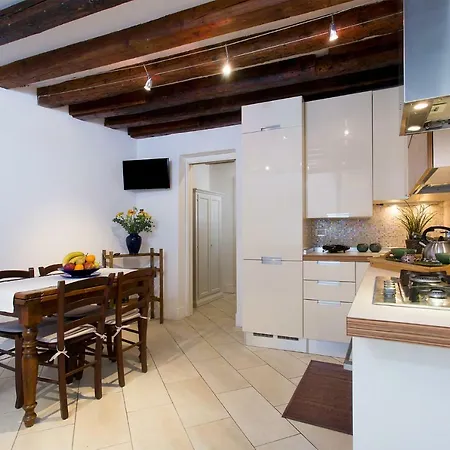 Biennale Ca Dario Venedig