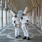 Apartment Biennale Ca Dario Venice