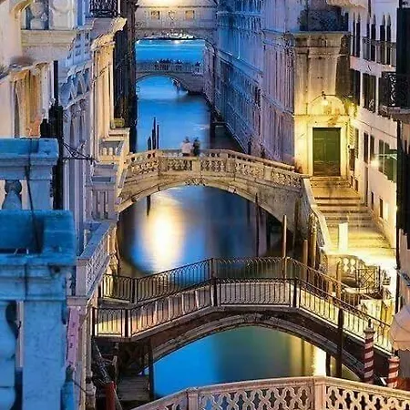 Biennale Ca Dario Appartement *