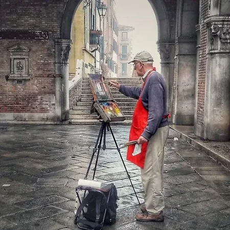 Biennale Ca Dario Apartment Venice