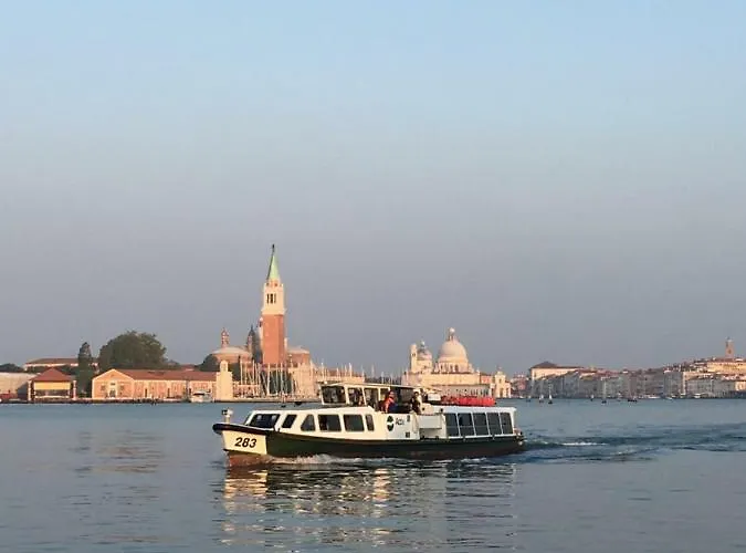 Biennale Ca Dario Apartamento *