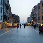 Biennale Ca Dario * Venedig
