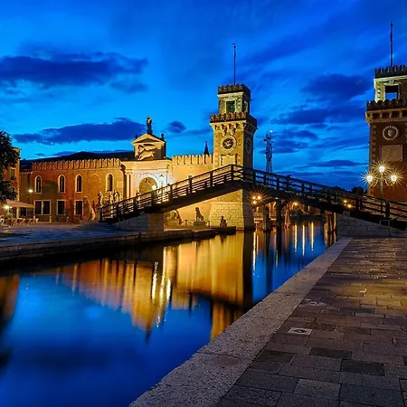 Biennale Ca Dario *