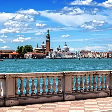 Апартаменты Biennale Ca Dario